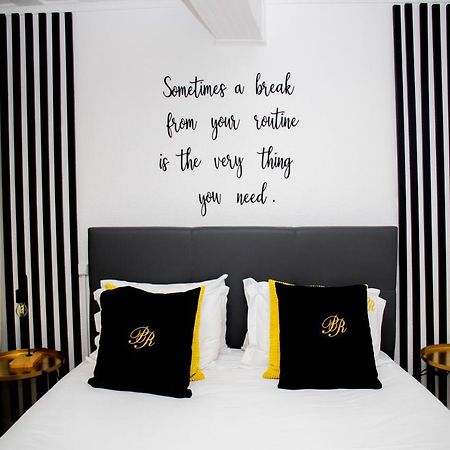 Posh Residences กิมาไรส์ ภายนอก รูปภาพ