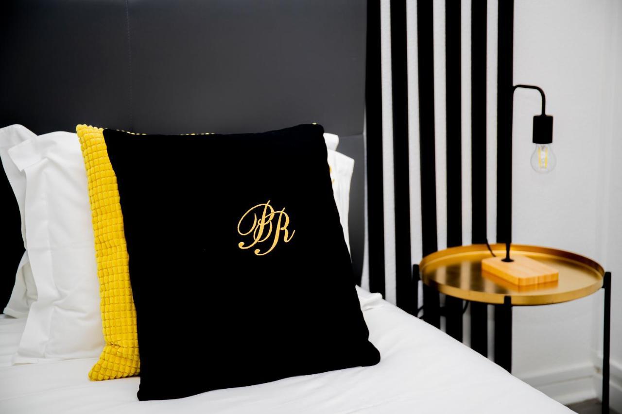 Posh Residences กิมาไรส์ ภายนอก รูปภาพ