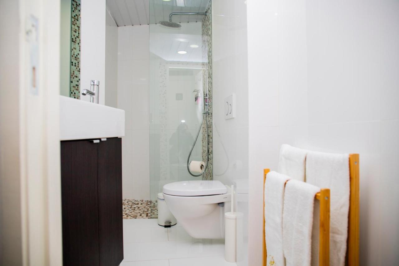 Posh Residences กิมาไรส์ ภายนอก รูปภาพ